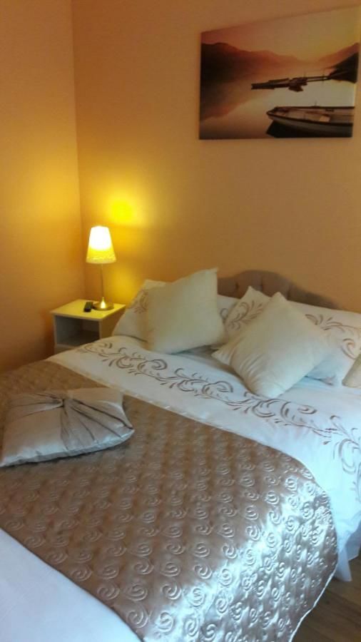 Отели типа «постель и завтрак» Annalee House B&B Droichead an Bhuitléaraigh